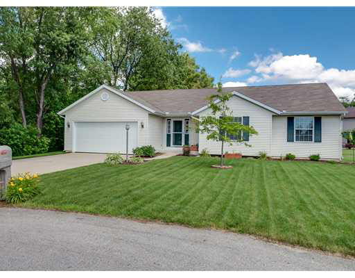 51540 Westbarry Trl, South Bend, IN 46628 photo 1