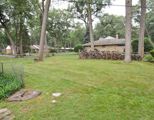 19067 Oakmont Dr S, South Bend, IN 46637 photo 20