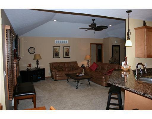 1321 Highland Village Dr, Mishawaka, IN 46545 photo 7