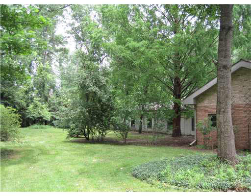 3413 Creekview Dr, South Bend, IN 46635 photo 16