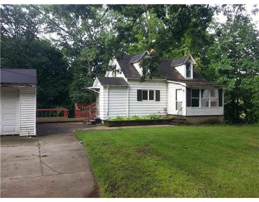 10466 Glenwood Ave, Osceola, IN 46561 photo 1
