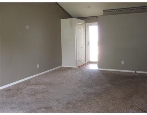 23212 Amber Valley Dr, South Bend, IN 46628 photo 3