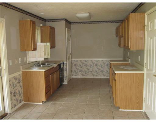 23212 Amber Valley Dr, South Bend, IN 46628 photo 4