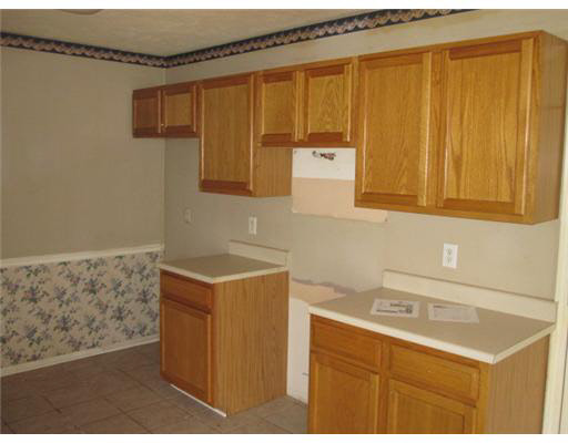 23212 Amber Valley Dr, South Bend, IN 46628 photo 5