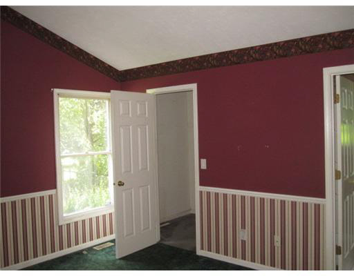 23212 Amber Valley Dr, South Bend, IN 46628 photo 10