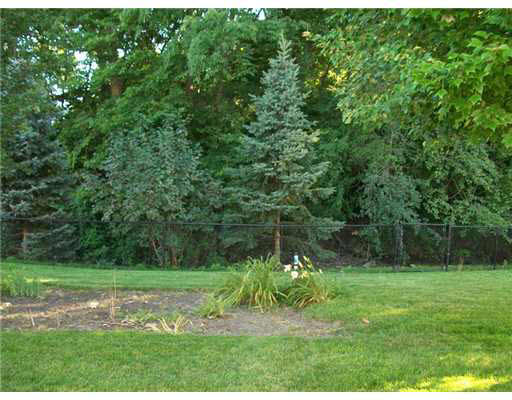 1621 Bennington Dr, Mishawaka, IN 46544 photo 6
