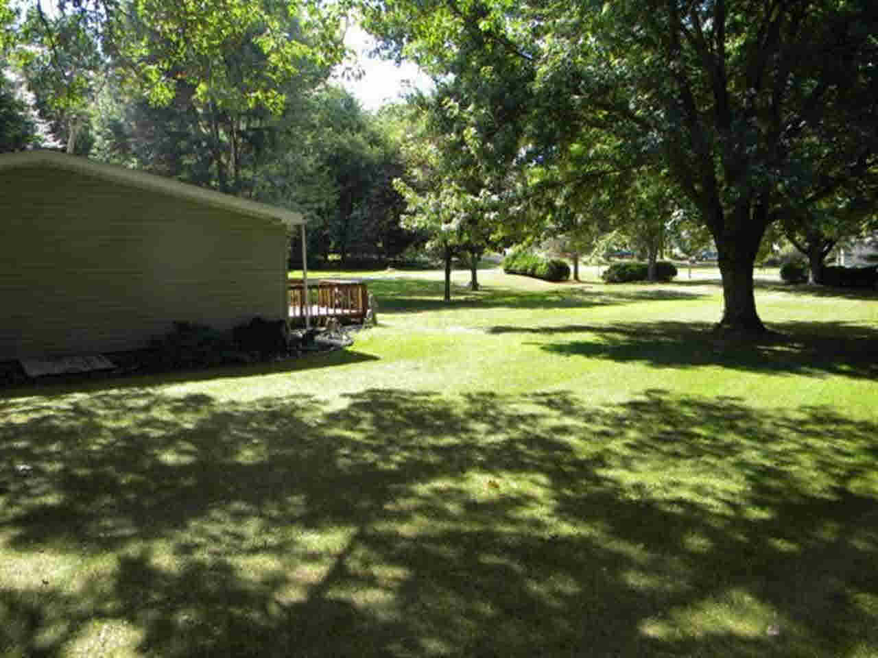 9538 N Sandpoint Dr, Cromwell, IN 46732 photo 15