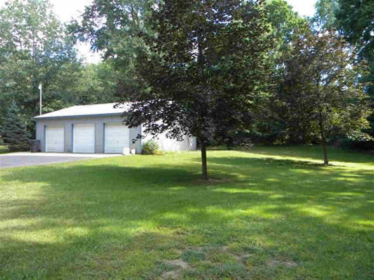 9538 N Sandpoint Dr, Cromwell, IN 46732 photo 20
