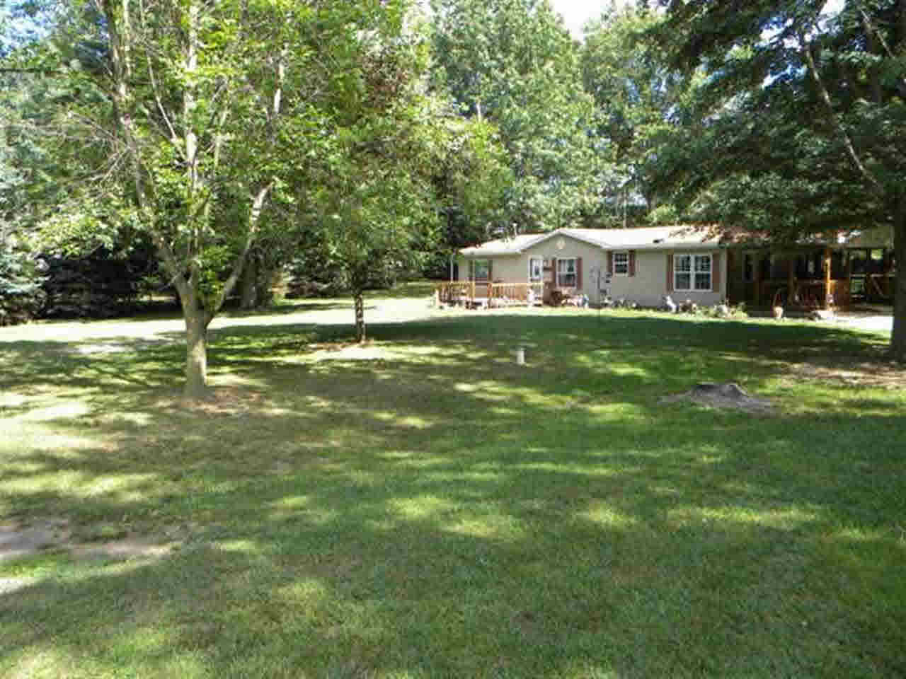 9538 N Sandpoint Dr, Cromwell, IN 46732 photo 24