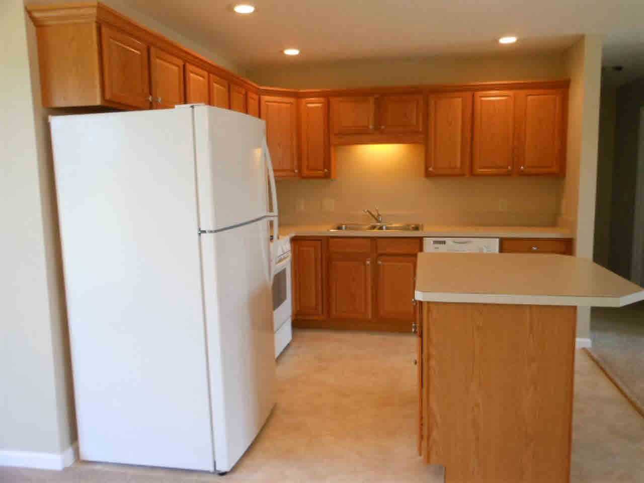 2025 Carina Cir, Goshen, IN 46526 photo 5