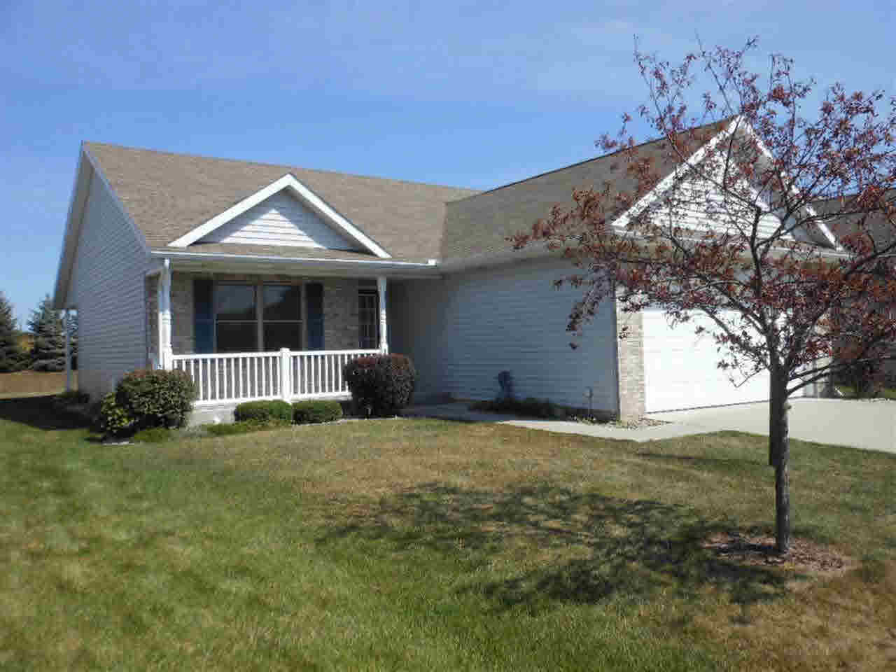 2025 Carina Cir, Goshen, IN 46526 photo 1