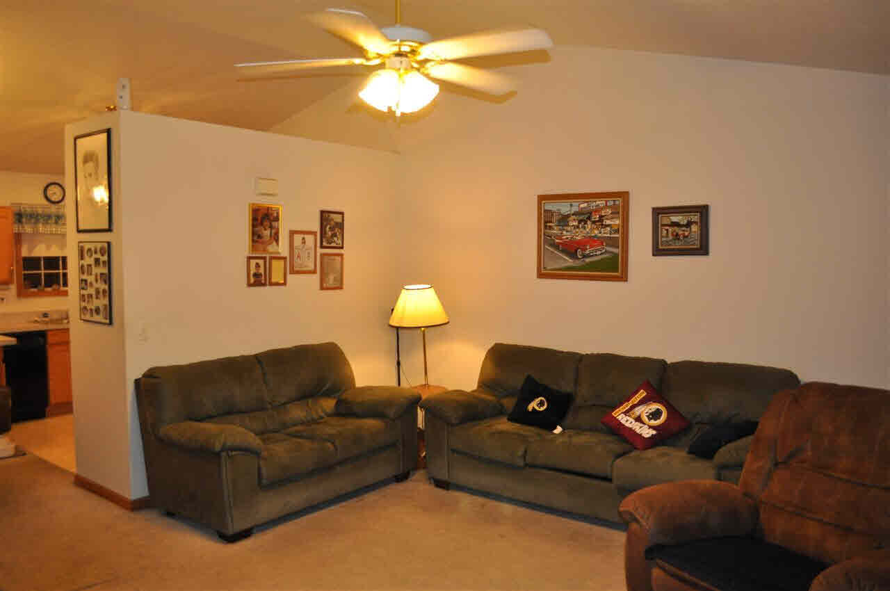 58540 Sunlit Blvd, Goshen, IN 46528 photo 3