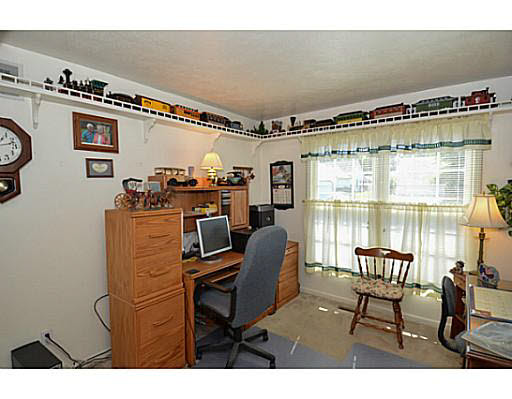 18215 Balston Cir, South Bend, IN 46637 photo 8