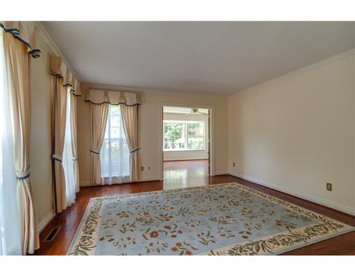 15899 Cedar Ridge Ct, Granger, IN 46530 photo 7