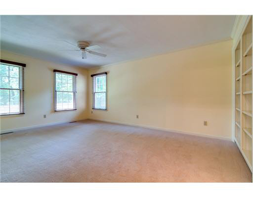 15899 Cedar Ridge Ct, Granger, IN 46530 photo 17