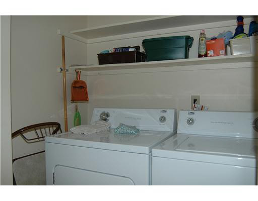 55730 Raintree Dr, Osceola, IN 46561 photo 17