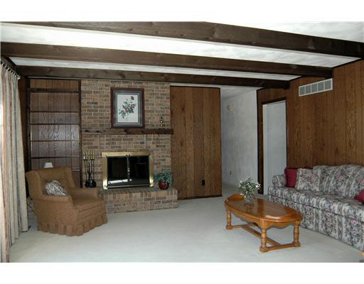 55730 Raintree Dr, Osceola, IN 46561 photo 5