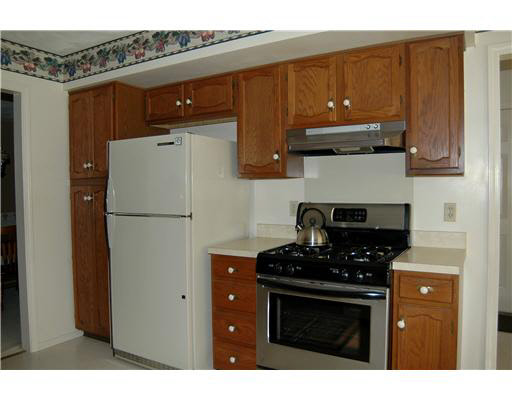 55730 Raintree Dr, Osceola, IN 46561 photo 8