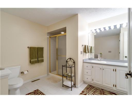 17000 Barryknoll Way, Granger, IN 46530 photo 21