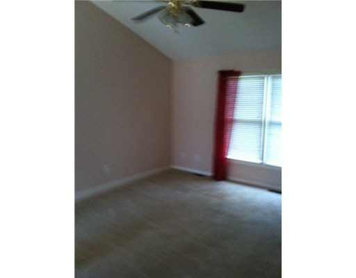 1810 Tea Rose Ln, Mishawaka, IN 46544 photo 4
