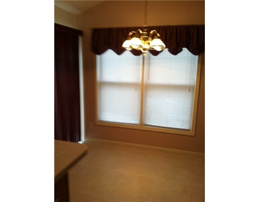 1810 Tea Rose Ln, Mishawaka, IN 46544 photo 3