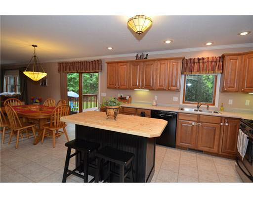 54773 Drummer Ct, Osceola, IN 46561 photo 3