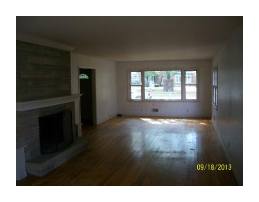 1839 Churchill Dr, South Bend, IN 46617 photo 3