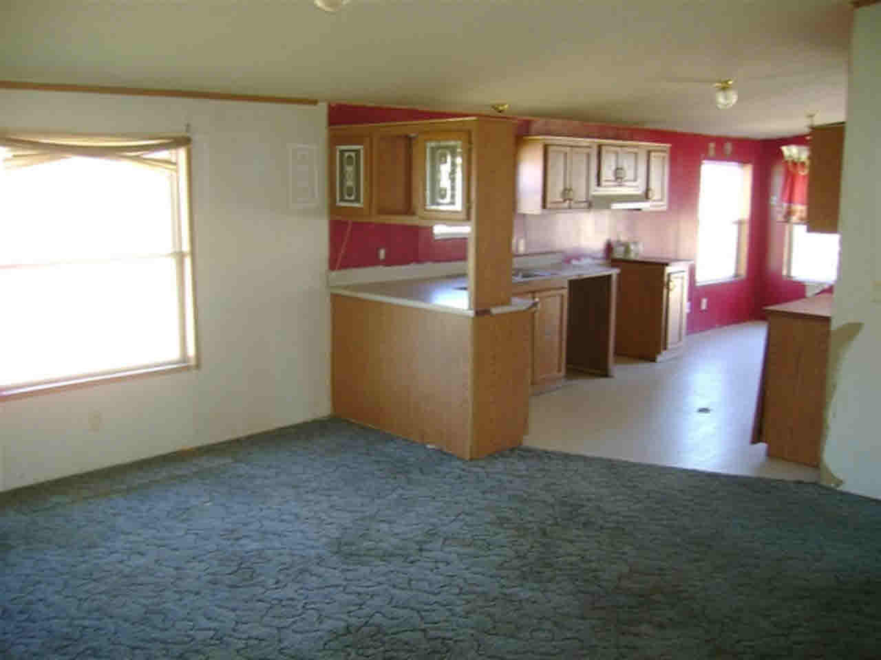 513 E High St, Etna Green, IN 46524 photo 7