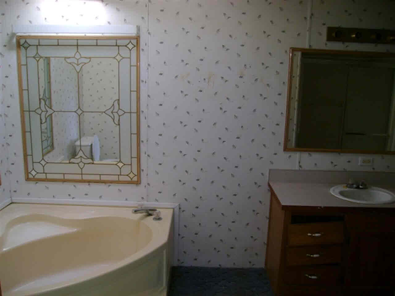 513 E High St, Etna Green, IN 46524 photo 12