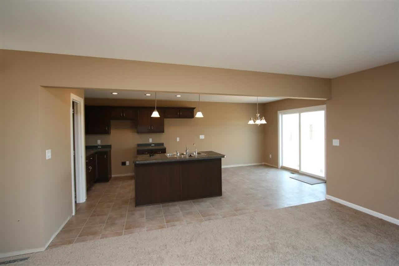 206 Norway Spruce Ln, Walkerton, IN 46574 photo 5
