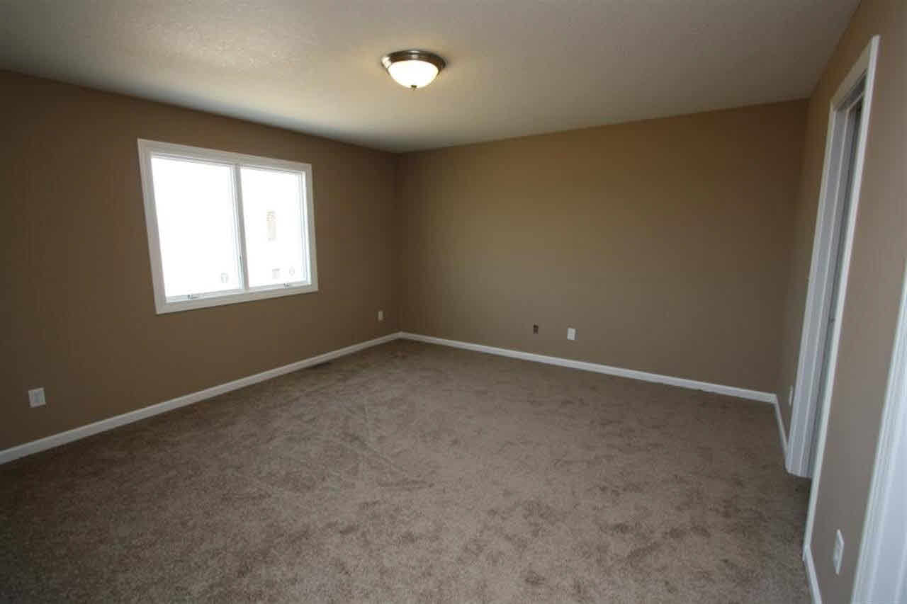 206 Norway Spruce Ln, Walkerton, IN 46574 photo 11