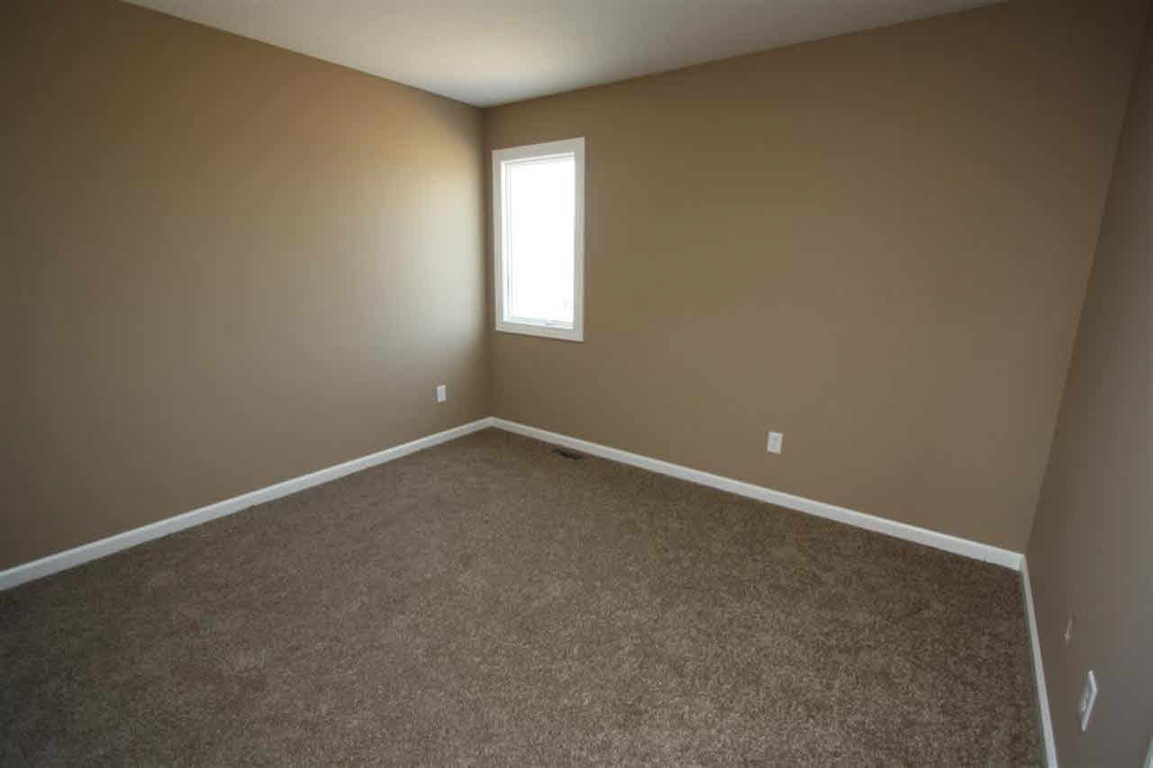 206 Norway Spruce Ln, Walkerton, IN 46574 photo 8