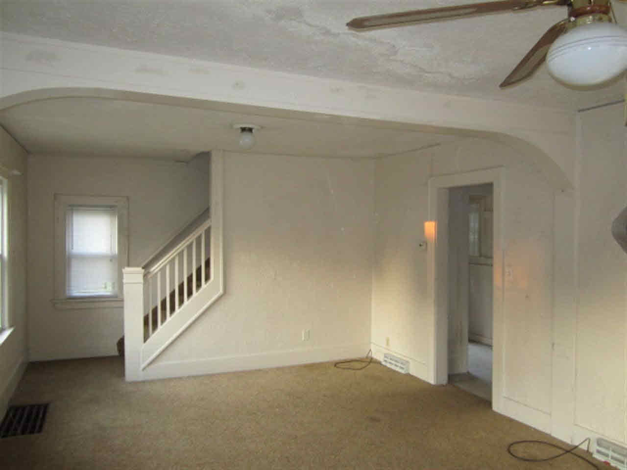 1802 E 3rd St, Mishawaka, IN 46544 photo 2