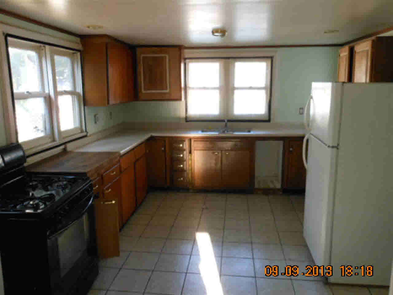 1307 Division St, Goshen, IN 46526 photo 6