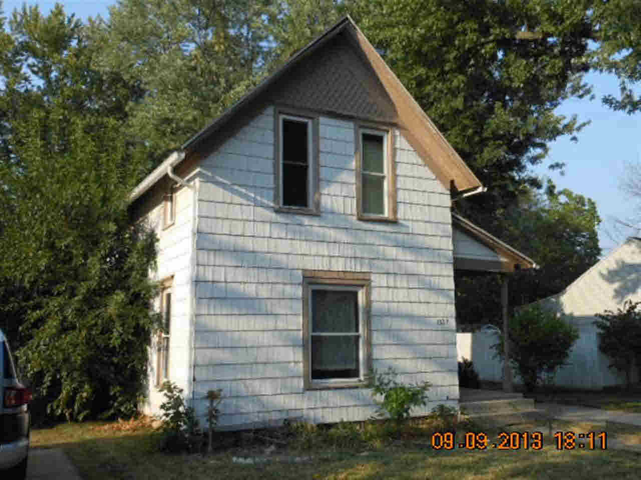 1307 Division St, Goshen, IN 46526 photo 3