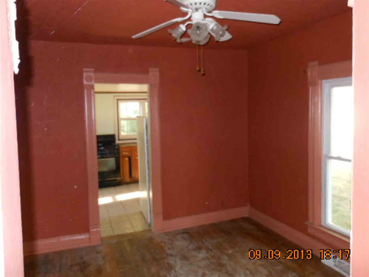 1307 Division St, Goshen, IN 46526 photo 11
