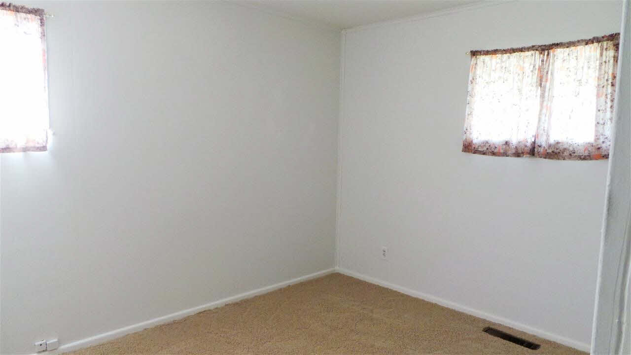 1522 Cone St, Elkhart, IN 46514 photo 8