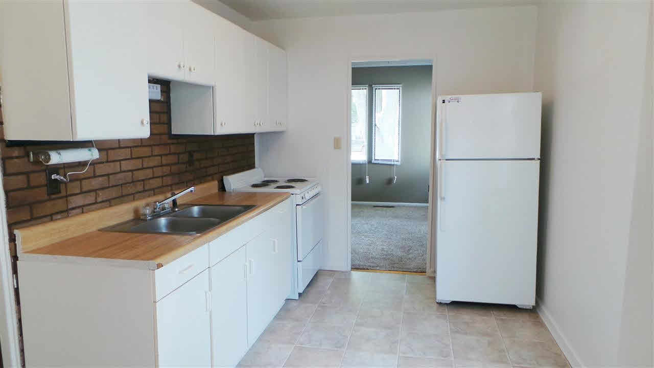 1522 Cone St, Elkhart, IN 46514 photo 3