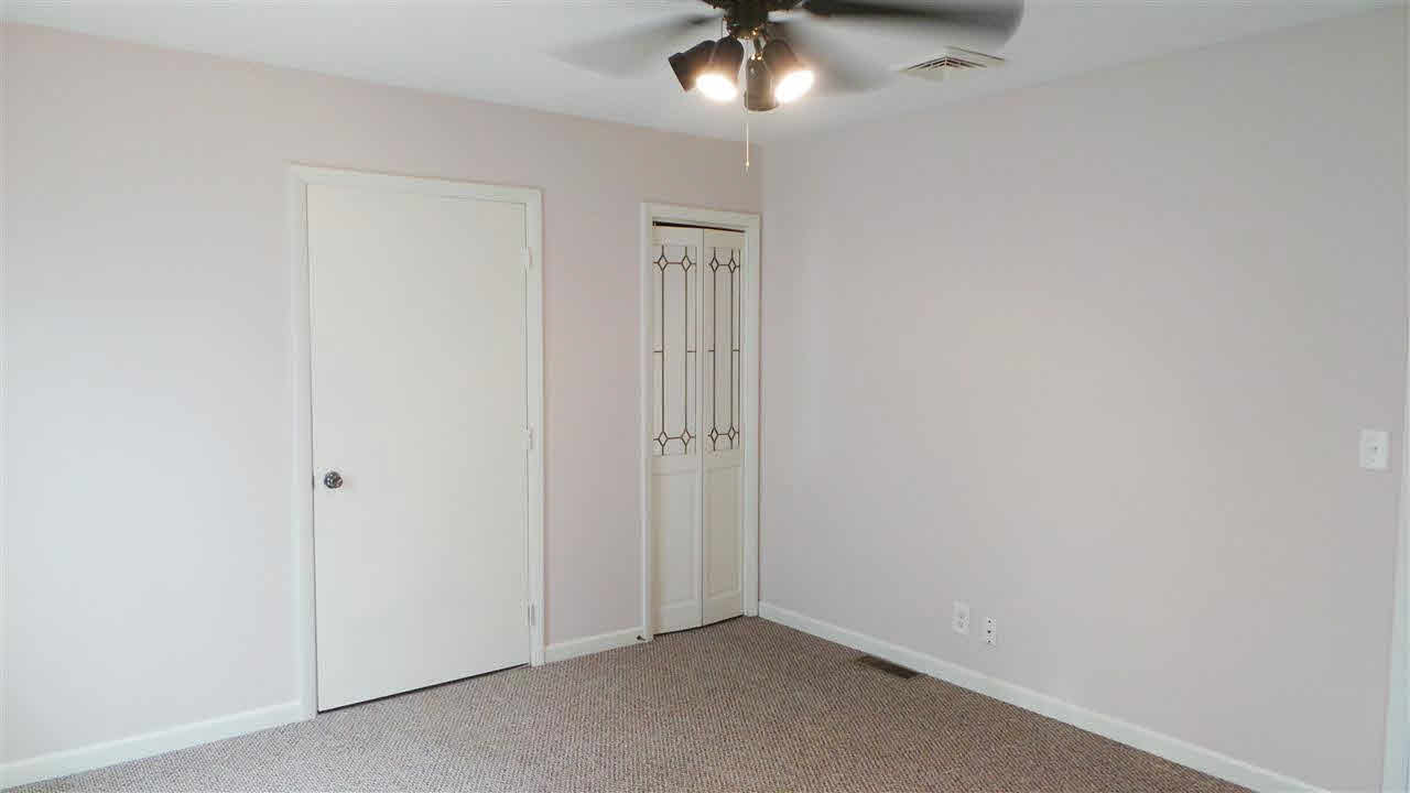 1522 Cone St, Elkhart, IN 46514 photo 11