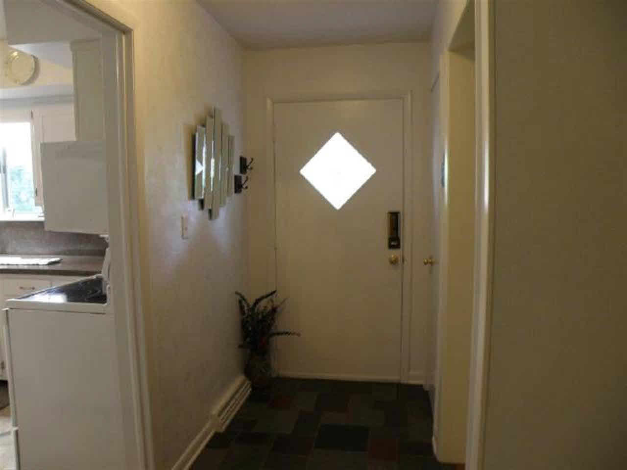 26171 Vista Ln, Elkhart, IN 46517 photo 5