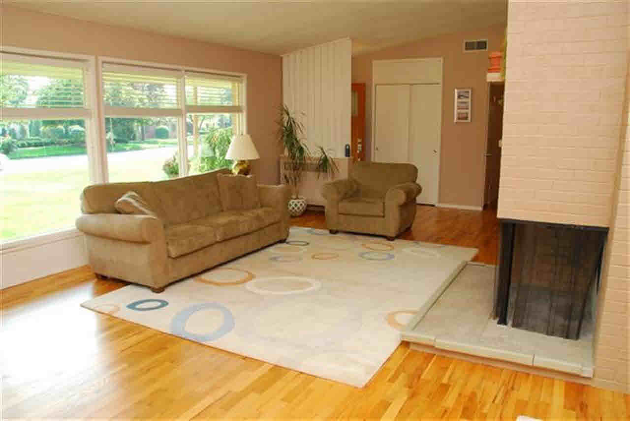 2904 Greenleaf Blvd, Elkhart, IN 46514 photo 6