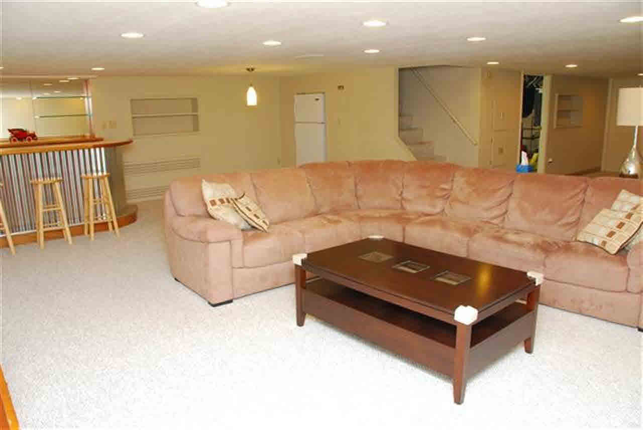 2904 Greenleaf Blvd, Elkhart, IN 46514 photo 17