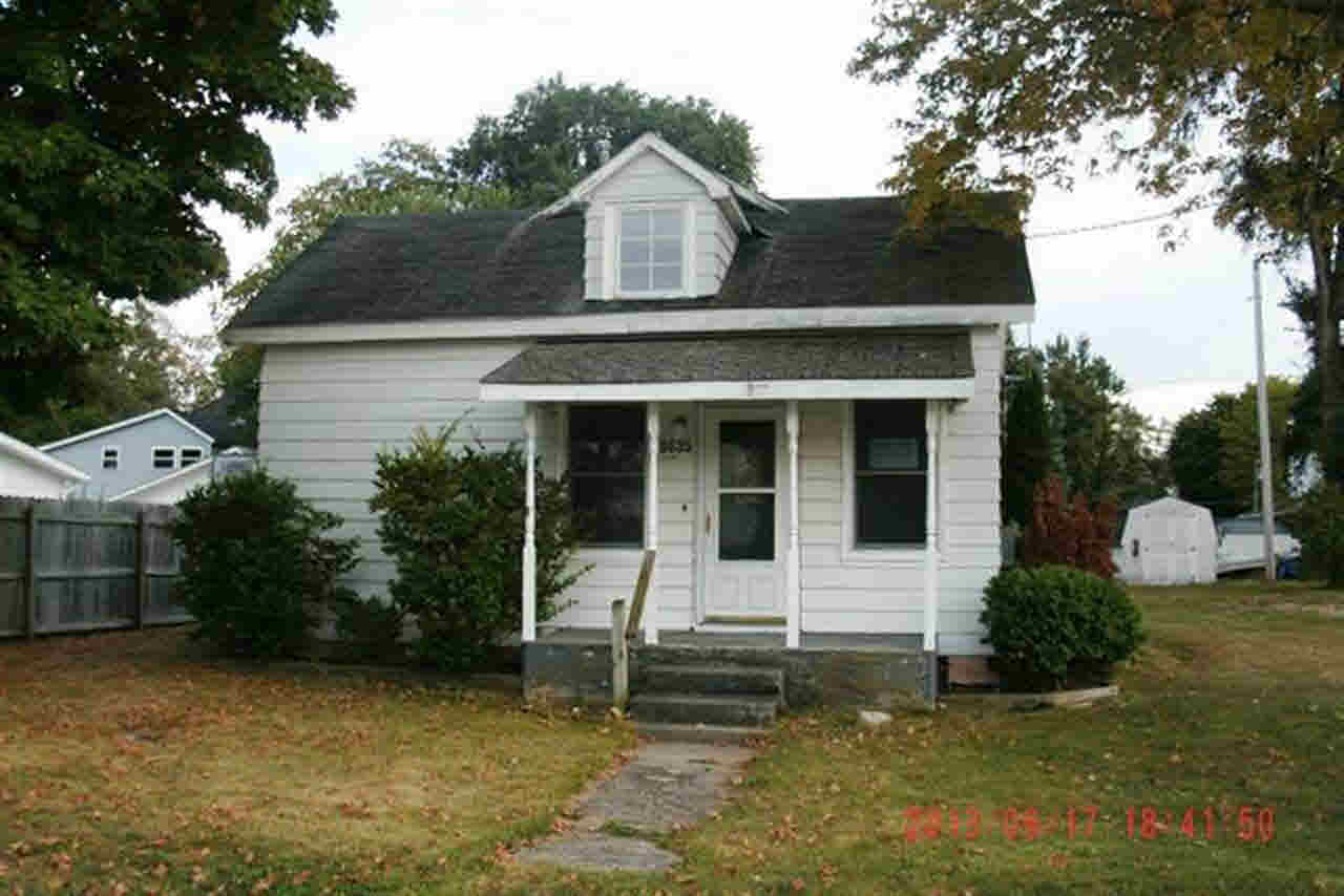9635 W Barry St, Orland, IN 46776 photo 1