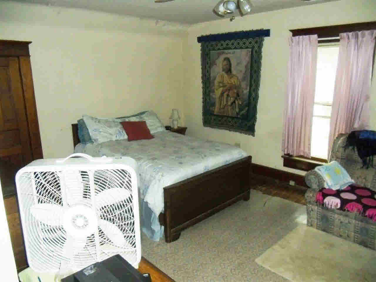 5649 E 100 N, Kendallville, IN 46755 photo 8