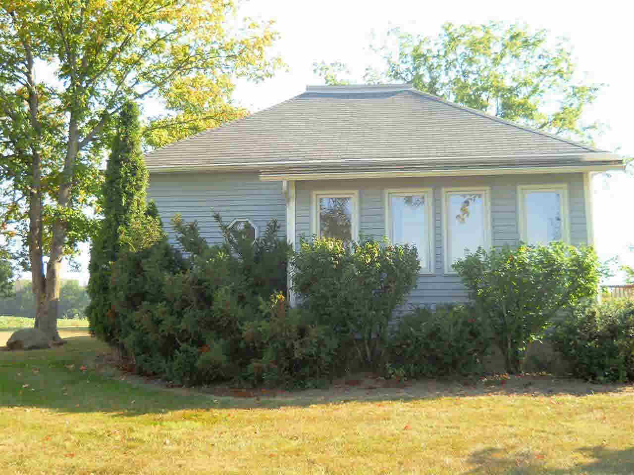 8426 E Swan Rd, Avilla, IN 46710 photo 3