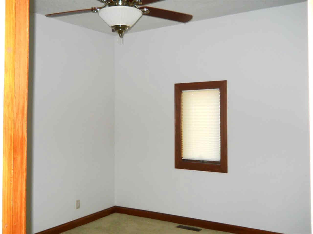8426 E Swan Rd, Avilla, IN 46710 photo 15