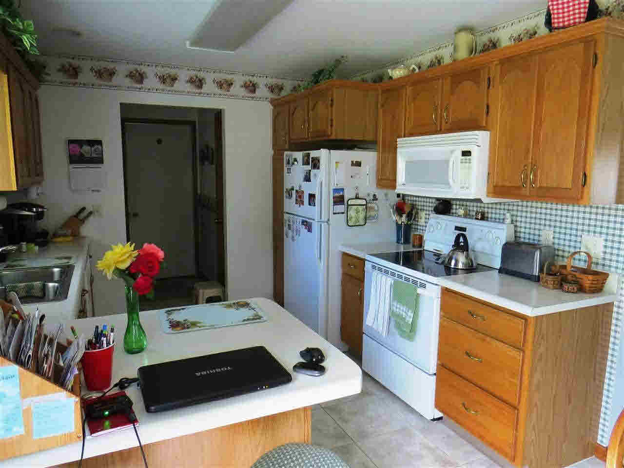 426 Hillcrest Dr, Goshen, IN 46528 photo 6