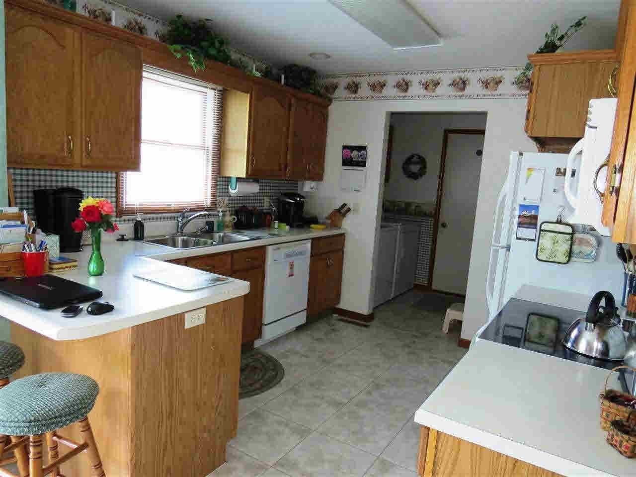 426 Hillcrest Dr, Goshen, IN 46528 photo 7