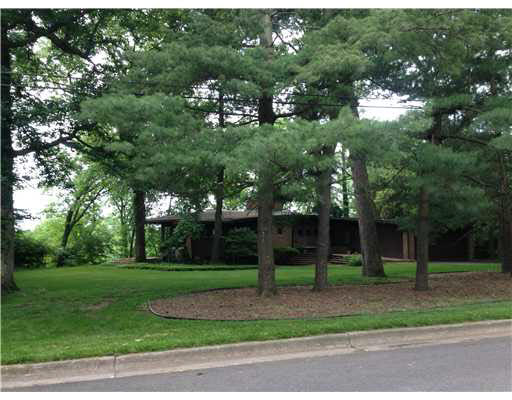 1820 Ribourde Dr, South Bend, IN 46628 photo 24