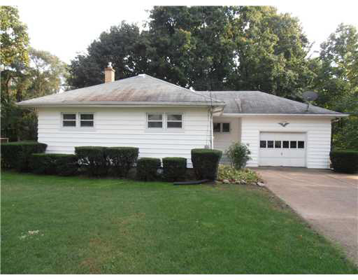 20084 Jewell Ave, South Bend, IN 46614 photo 1
